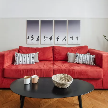 Apartment A Place 4u No45